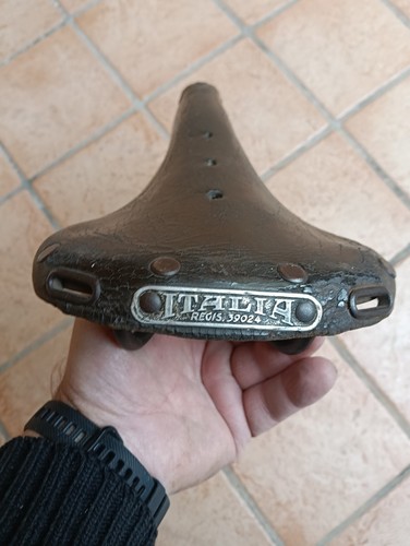 Sella cuoio italia a17 anni - sella,